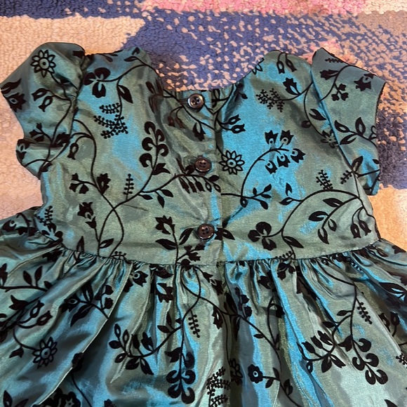 Shimmery holiday dress - Picture 6 of 6